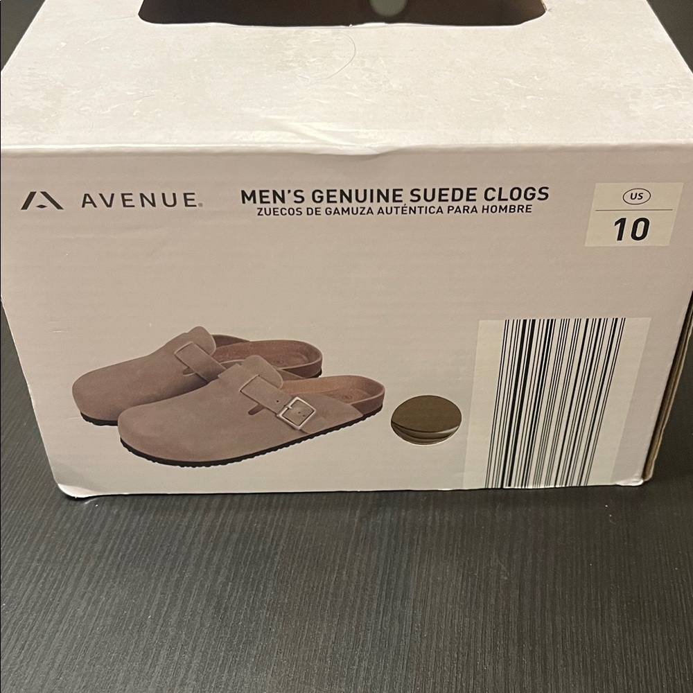 Avenue Men’s Beige Genuine Suede Clogs, NWT - Picture 2 of 3